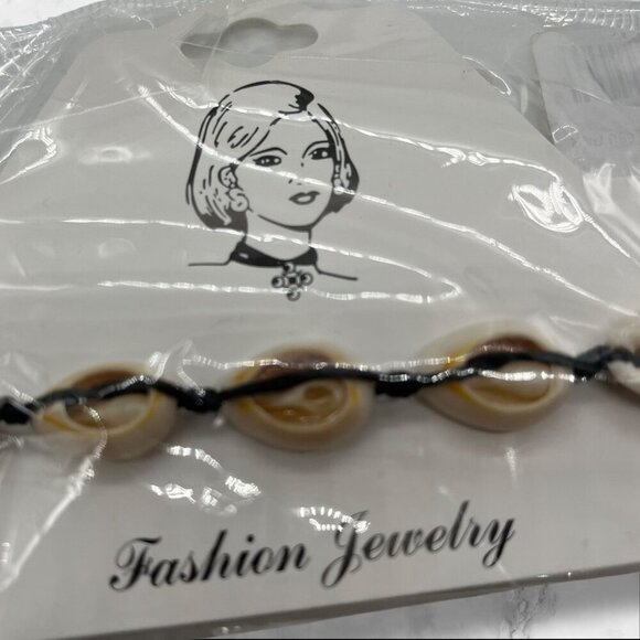 Fashion Jewelry Shell & Pearl Sea Inspired Necklace For Teen Girls - Picture 3 of 7